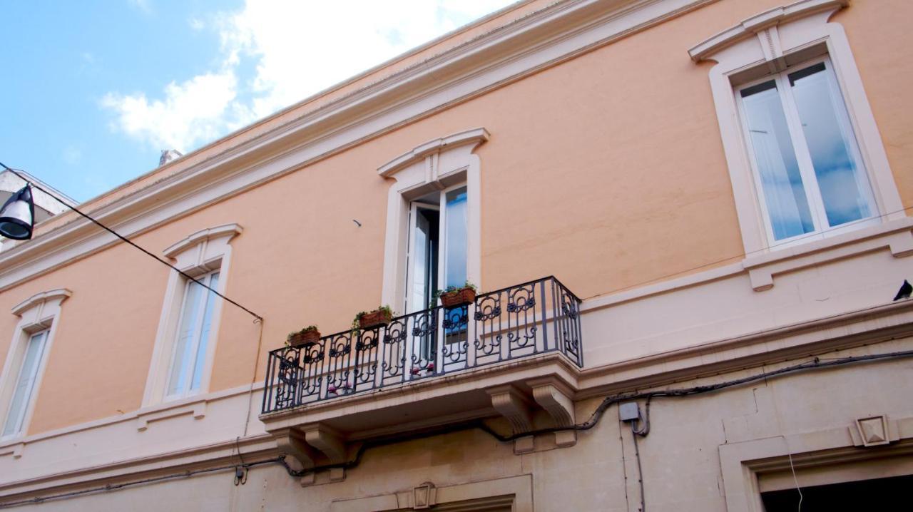 Casa Di Lo Suites Lecce Eksteriør billede